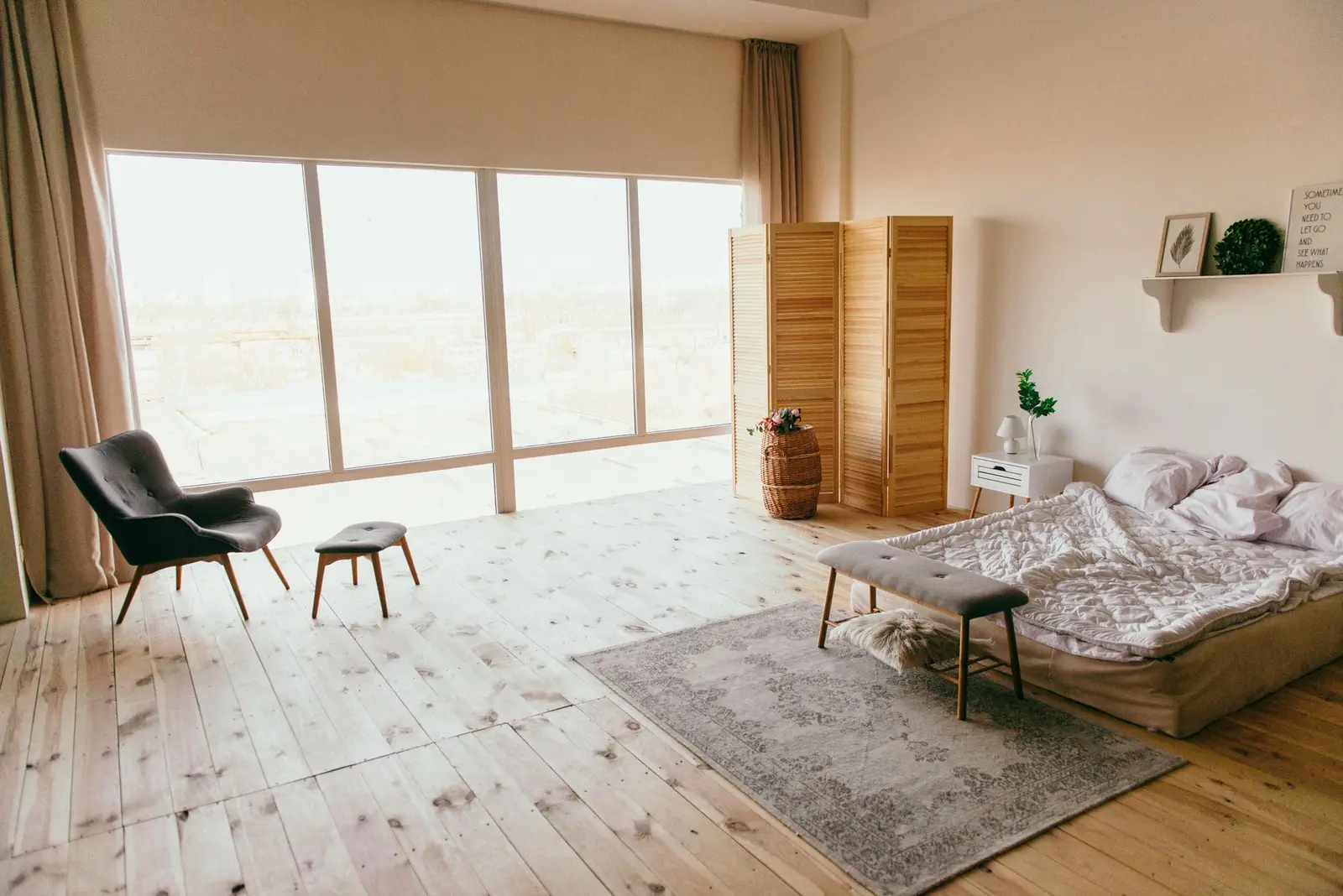A bright, welcoming clinical space for day treatment